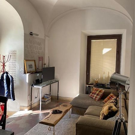 Glam Apartment A Манчіано Екстер'єр фото
