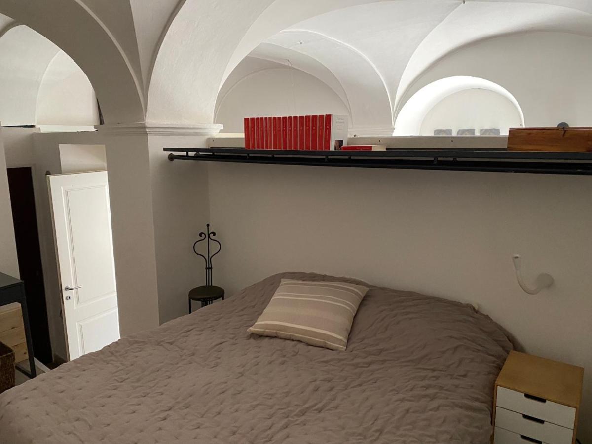 Glam Apartment A Манчіано Екстер'єр фото